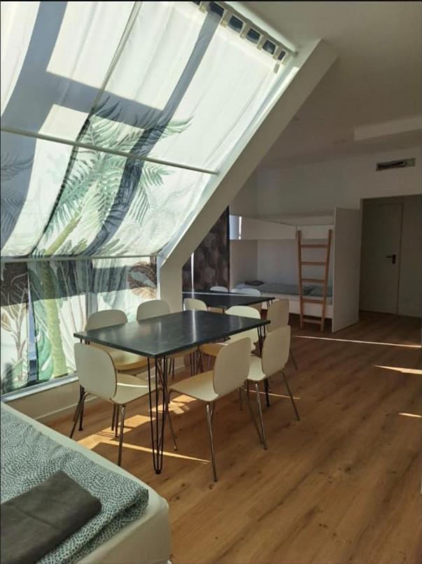 Apartamento Betariel'Com Westbahnhof M Viena Exterior foto